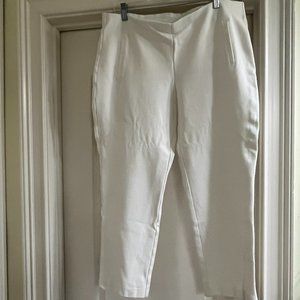 Chico's white ponte style pants, size 3 (XL/16) ankle.